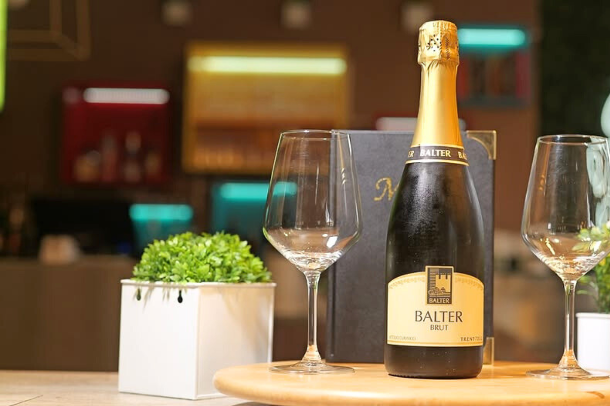 Degustazione di tapas con salone - Rio Lab